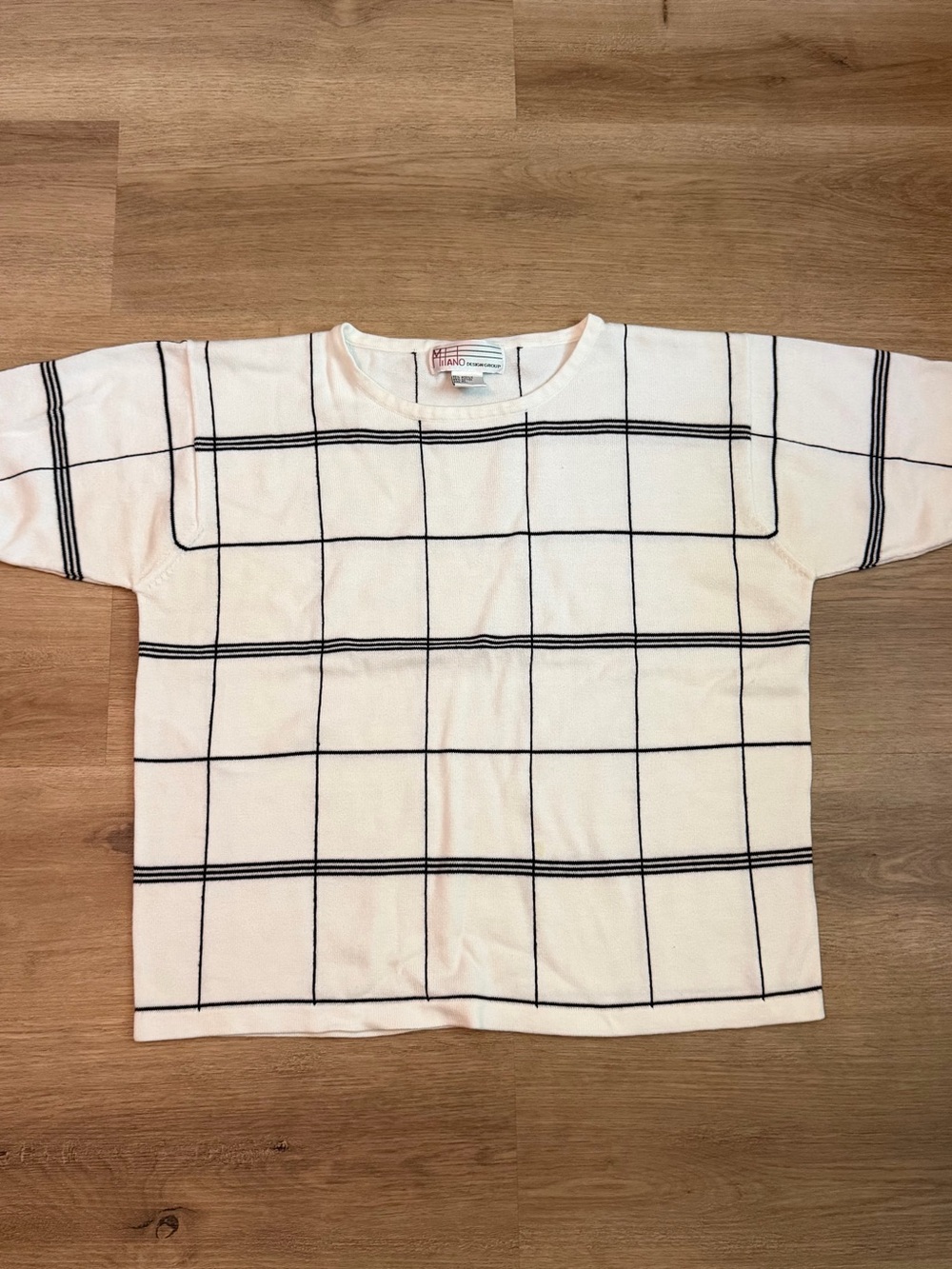 Milano white Short Sleeve Top with Black Grid